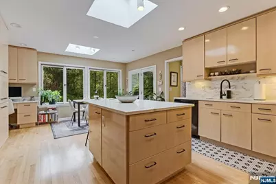 167 Mountain Avenue, New Providence, NJ 07974 - Photo 17