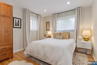 167 Mountain Avenue, New Providence, NJ 07974 - Photo 23