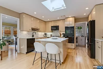 167 Mountain Avenue, New Providence, NJ 07974 - Photo 13