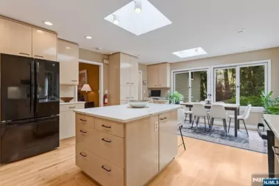 167 Mountain Avenue, New Providence, NJ 07974 - Photo 11