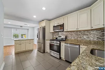 19 Elmwood, West Orange Township, NJ 07052 - Photo 7