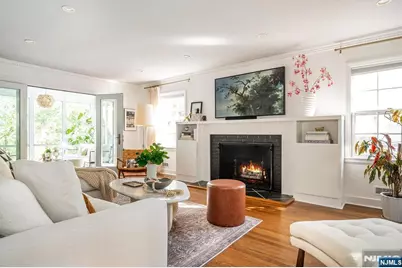 583 Highland Avenue, Montclair, NJ 07043 - Photo 7