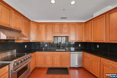 20 Ave At Port Imperial 202 #202, West New York, NJ 07093 - Photo 11
