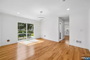 207 Lake Shore Dr, Parsippany, NJ 07034 - Photo 9