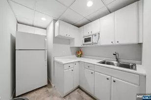 38 Bourne Cir, Hardyston Township, NJ 07419 - Photo 37