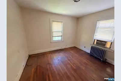 126 Chestnut Street, East Orange, NJ 07018 - Photo 27