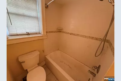 126 Chestnut Street, East Orange, NJ 07018 - Photo 19