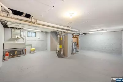 103 Bergen Avenue, Clifton, NJ 07011 - Photo 21