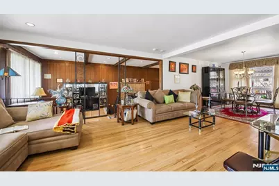 82 Seminary Street, Bergenfield, NJ 07621 - Photo 3