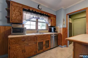 15-14 Bellair Ave, Fair Lawn, NJ 07410 - Photo 13