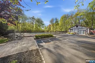 3711 Mark Twain Way, Mahwah, NJ 07430 - Photo 35