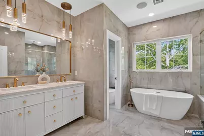 81 Ridge Drive, Livingston, NJ 07039 - Photo 19