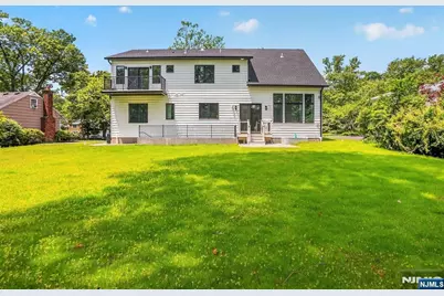 81 Ridge Drive, Livingston, NJ 07039 - Photo 23