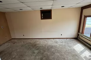 69 Lincoln Ave, Elmwood Park, NJ 07407 - Photo 3