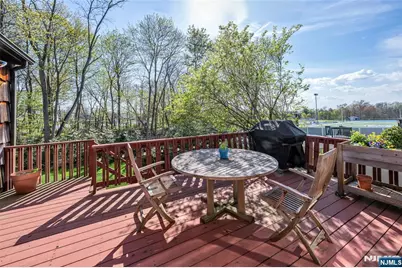 10 Woodmere Road, Caldwell, NJ 07006 - Photo 33