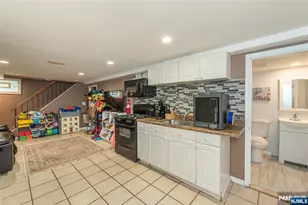 6 Ward Ave, Butler, NJ 07405 - Photo 21