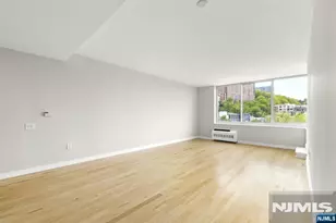 310 Hudson Park 310, Edgewater, NJ 07020 - Photo 11
