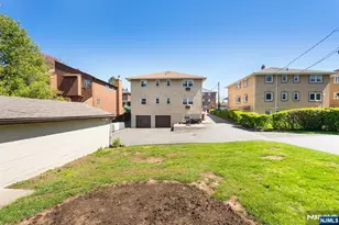 2453 1st St, Fort Lee, NJ 07024 - Photo 45