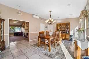 203 Lawrence Dr, Paramus, NJ 07652 - Photo 9