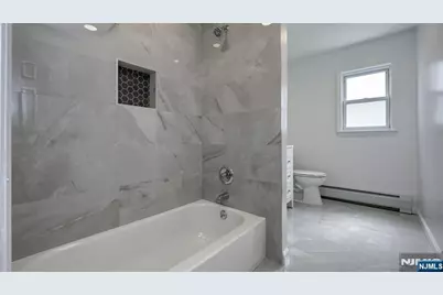 71 Chestnut Street, Lodi, NJ 07644 - Photo 15
