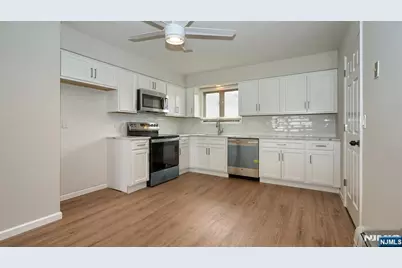 71 Chestnut Street, Lodi, NJ 07644 - Photo 19