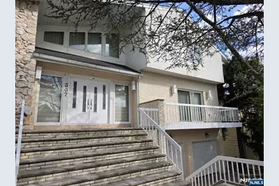 307 Center Street, Englewood Cliffs, NJ 07632 - Photo 3