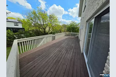 307 Center Street, Englewood Cliffs, NJ 07632 - Photo 45