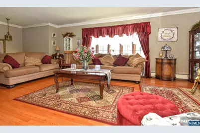 9 Thoma Avenue, Maywood, NJ 07607 - Photo 5