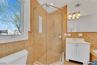 236 Columbus Avenue A #A, Palisades Park, NJ 07650 - Photo 15