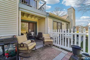 22 Eakens Ct, Mahwah, NJ 07430 - Photo 23