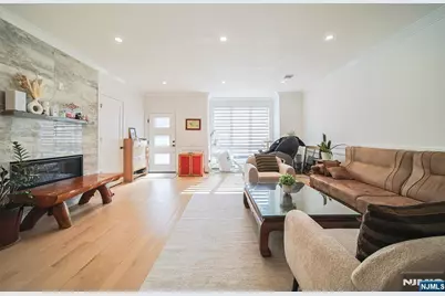 529 Lincoln Street B #B, Palisades Park, NJ 07650 - Photo 7