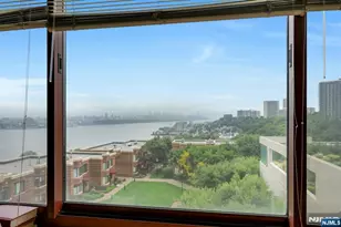 100 Old Palisade Road 1610, Fort Lee, NJ 07024 - Photo 3