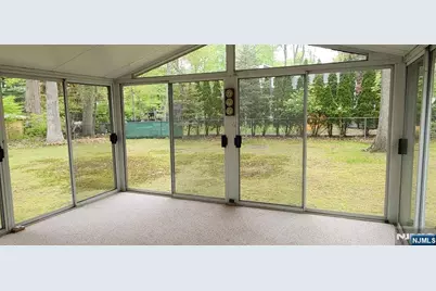 45 Campbell Avenue, Woodcliff Lake, NJ 07677 - Photo 11