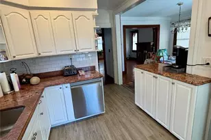 27 Roosevelt Ave, Dumont, NJ 07628 - Photo 3