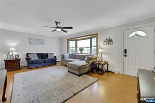 7 S 1st St, Park Ridge, NJ 07656 - Photo 5