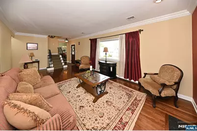 409 Walnut Street, Washington Township, NJ 07676 - Photo 3