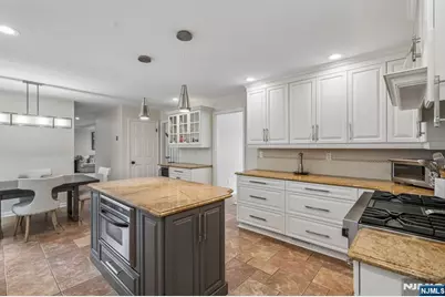 2 Barnstable Court, Morris Township, NJ 07960 - Photo 19