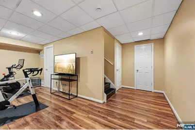 80 Lexington Lane, Wayne, NJ 07470 - Photo 39