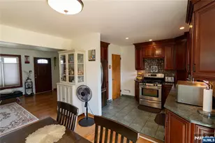 93 Brighton Rd, Clifton, NJ 07012 - Photo 9