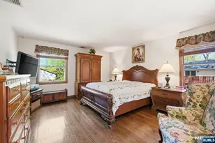 27 Pennsylvania Ave, Montvale, NJ 07645 - Photo 9