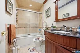 27 Pennsylvania Ave, Montvale, NJ 07645 - Photo 15