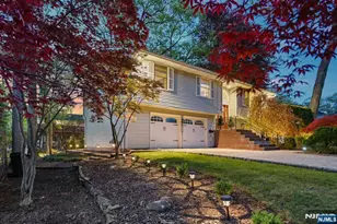 27 Pennsylvania Ave, Montvale, NJ 07645 - Photo 43