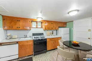 1222 16th St, Fort Lee, NJ 07024 - Photo 19