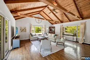 558 W Saddle River Rd, Upper Saddle River, NJ 07458 - Photo 9