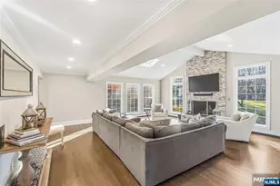 27 Pine Hill Rd, Old Tappan, NJ 07675 - Photo 21