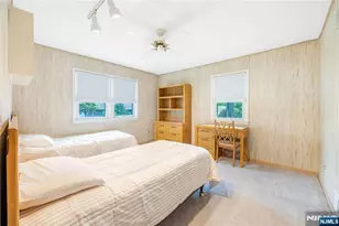 88 Ross Ave, Emerson, NJ 07630 - Photo 23