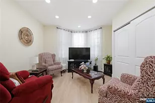 813 20th St, Union City, NJ 07087 - Photo 3