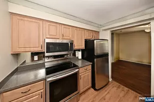 101 River Road B3, Nutley, NJ 07110 - Photo 7