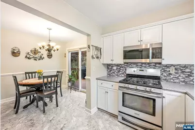 115 Claremont Terrace, Wayne, NJ 07470 - Photo 13