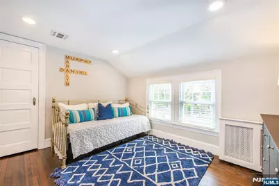 90 Gates Avenue, Montclair, NJ 07042 - Photo 27